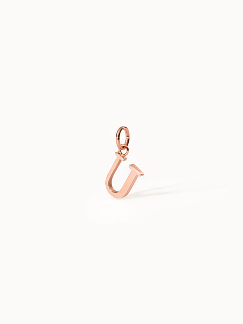 PURELEI Pure U Charm Anhänger in Roségold, 18K rosévergoldet, minimalistisches Letter-Design, elegant und feminin.