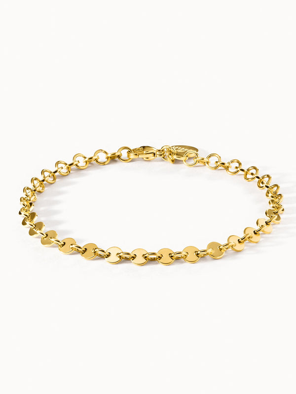 Goldenes Armband mit runden Elementen, elegant und zeitlos, von PURELEI.