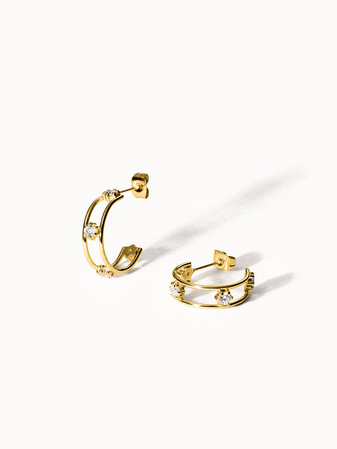 PURELEI Star Ohrringe goldfarben mit funkelnden Kristallen, elegant und fein für jeden Tag.