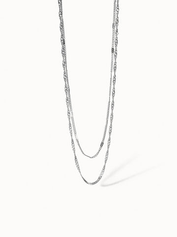 Authentische PURELEI Kette in Silber mit zartem Twist-Design, elegant und nickelfrei für nachhaltigen Tragekomfort.