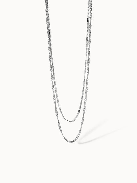 Authentische PURELEI Kette in Silber mit zartem Twist-Design, elegant und nickelfrei für nachhaltigen Tragekomfort.