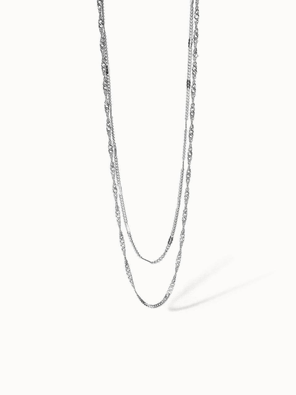 Authentische PURELEI Kette in Silber mit zartem Twist-Design, elegant und nickelfrei für nachhaltigen Tragekomfort.