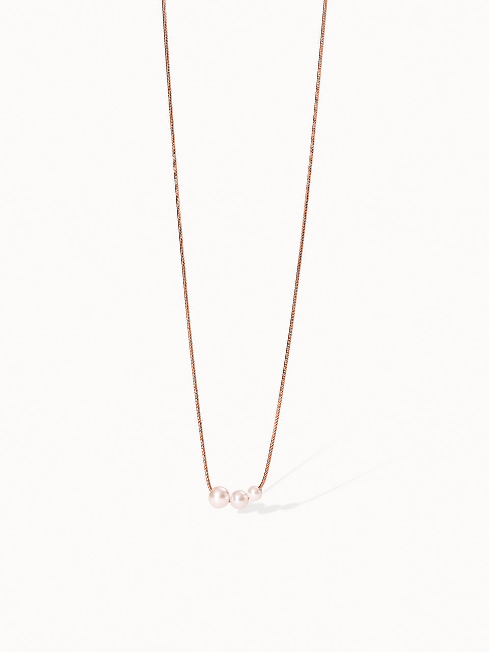 PURELEI Create Memories Kette in Roségold mit zarten Perlen, elegant und zeitlos, feminin und hochwertig.