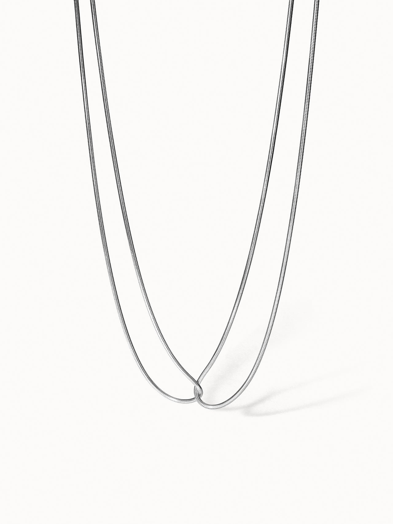 Kindness Kette von PURELEI, filigrane silberne Halskette mit feinem Verschluss, clean & elegant, nickelfrei.