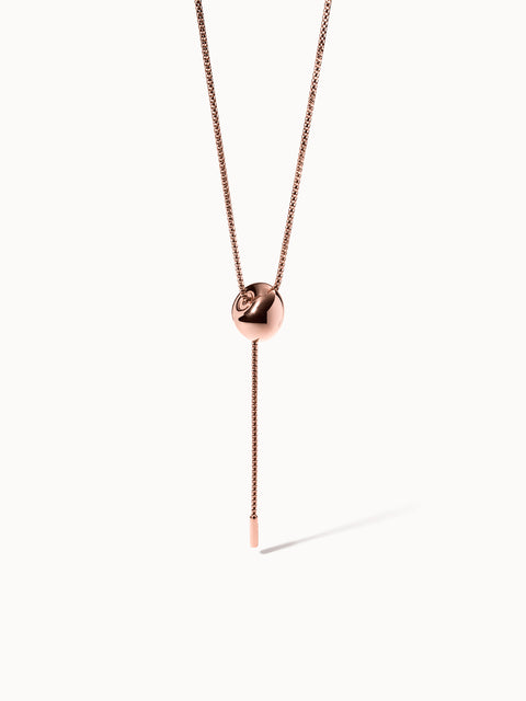 Roségoldene PURELEI Kette mit runder Perle und minimalistischer Ästhetik, elegant und modern.