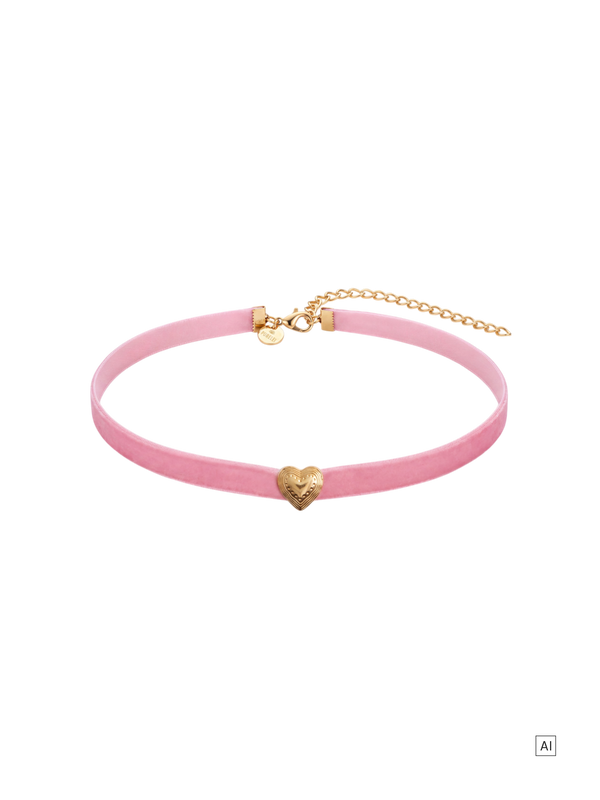 Velvet Heart Choker