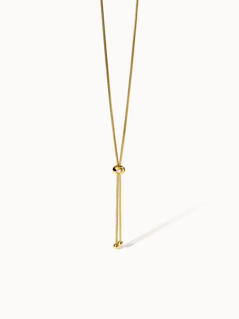 PURELEI Embrace Beauty Kette in gold mit feiner Schlaufe, elegant und zeitlos, nickelfreier Schmuck.