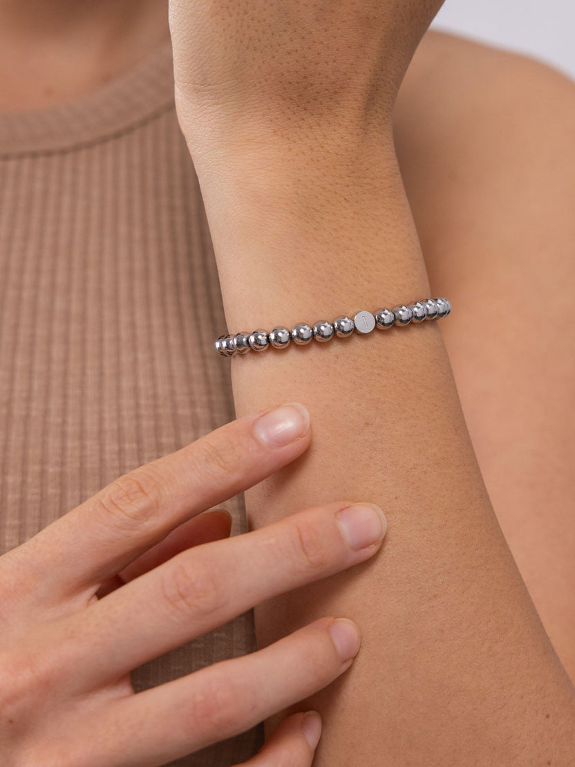 Letter I Armband