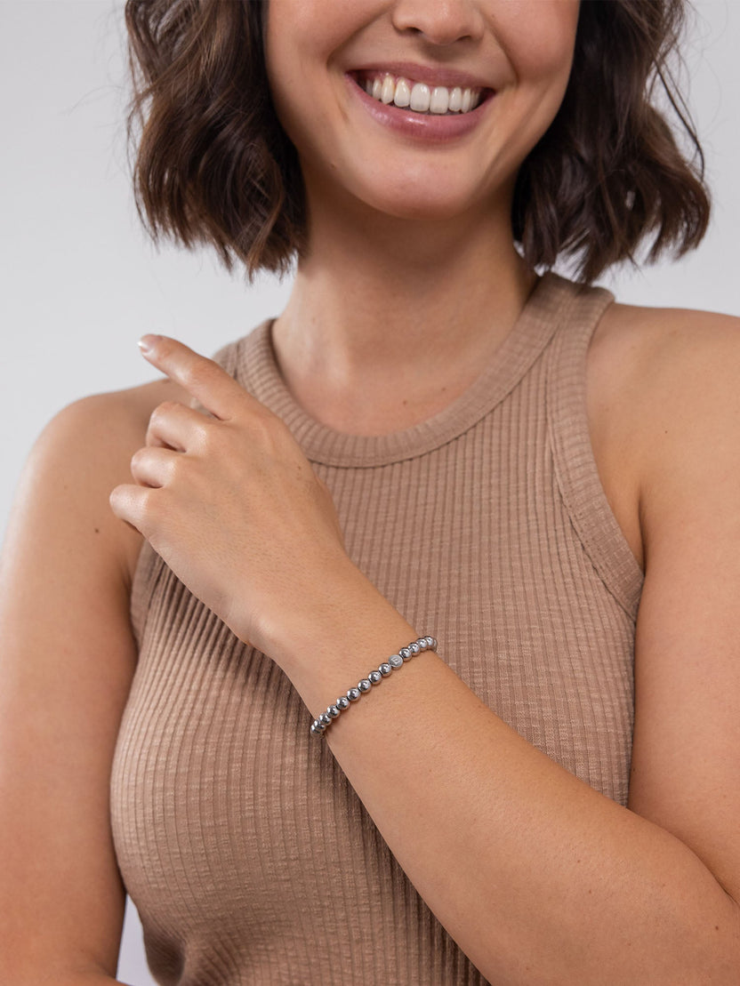 Letter E Armband