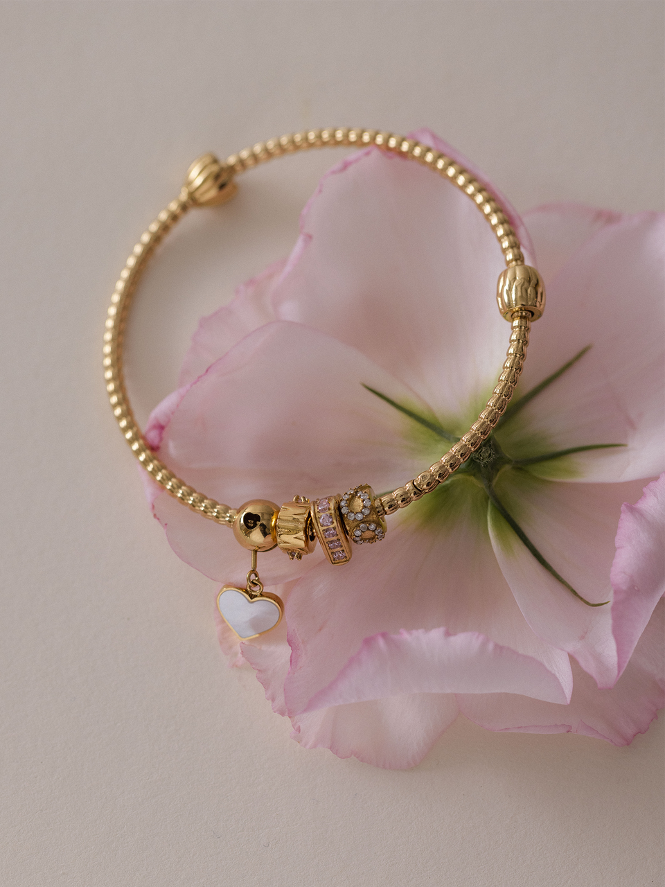 LEI Sparkling Heart Charm