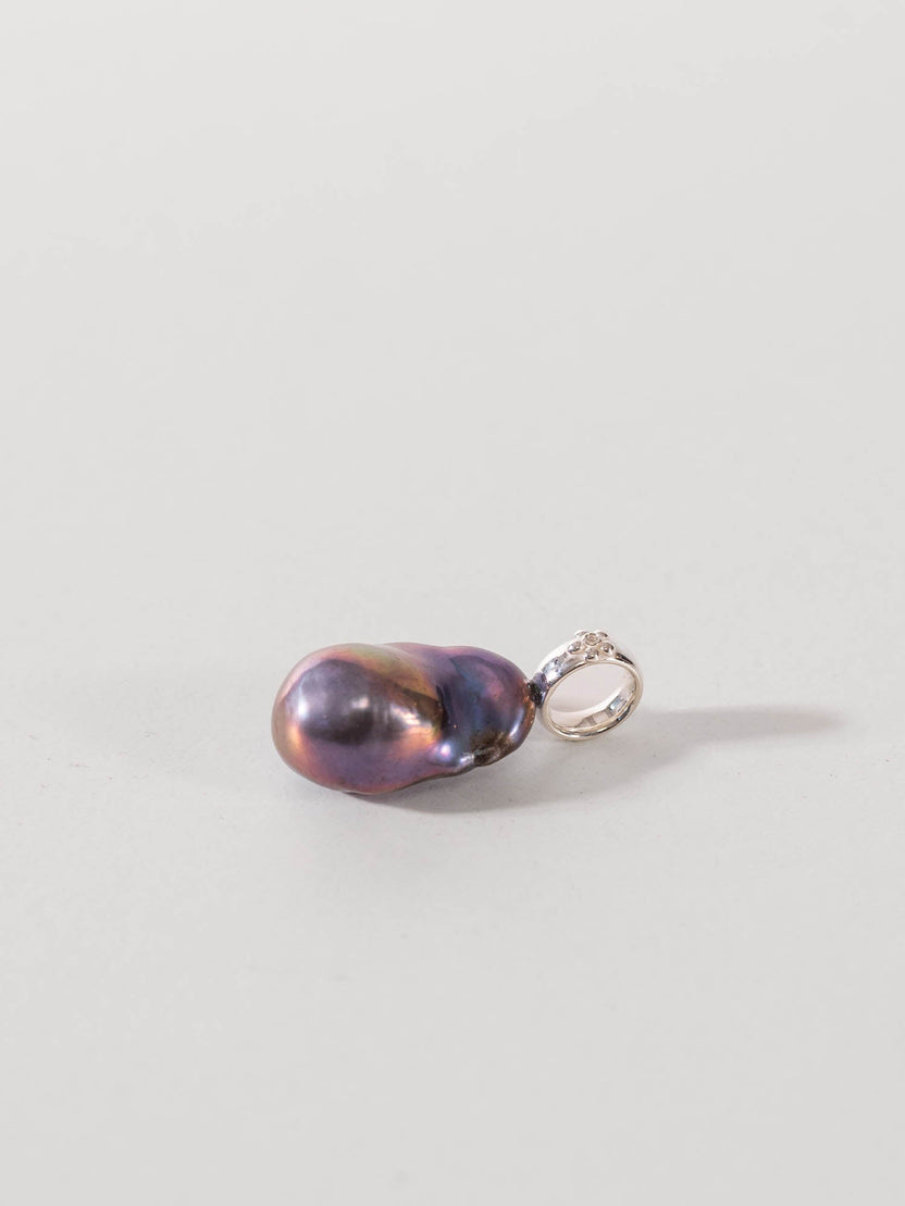 Peacock Dream Pearl Charm
