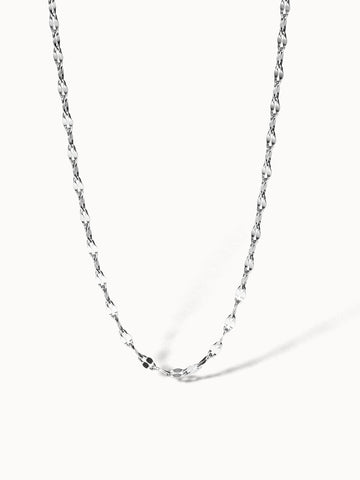 {"color":"Silver", "type":"lead_image"}