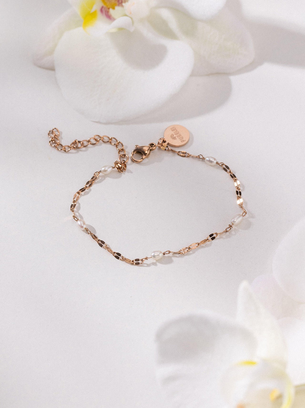Delicate Pearl Armband