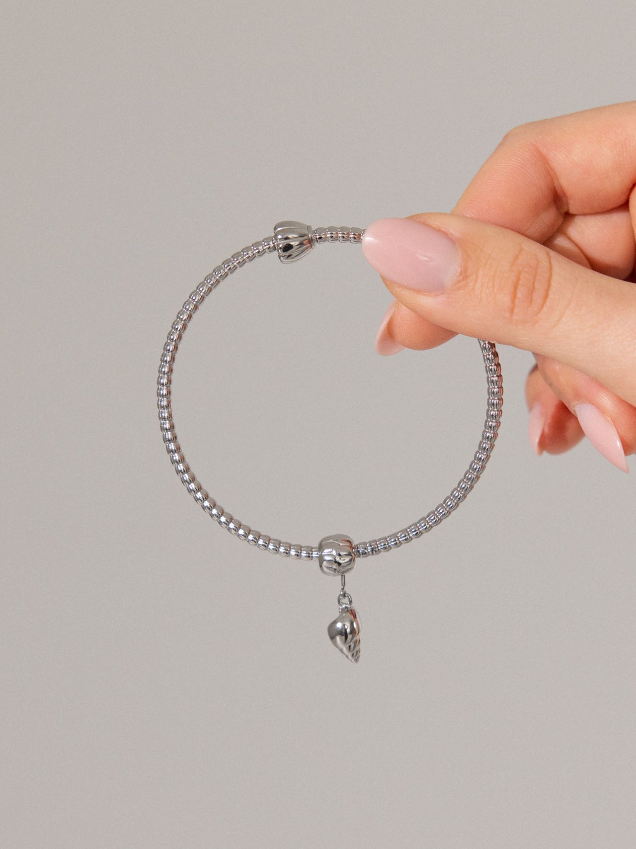 LEI Twisted Seashell Charm