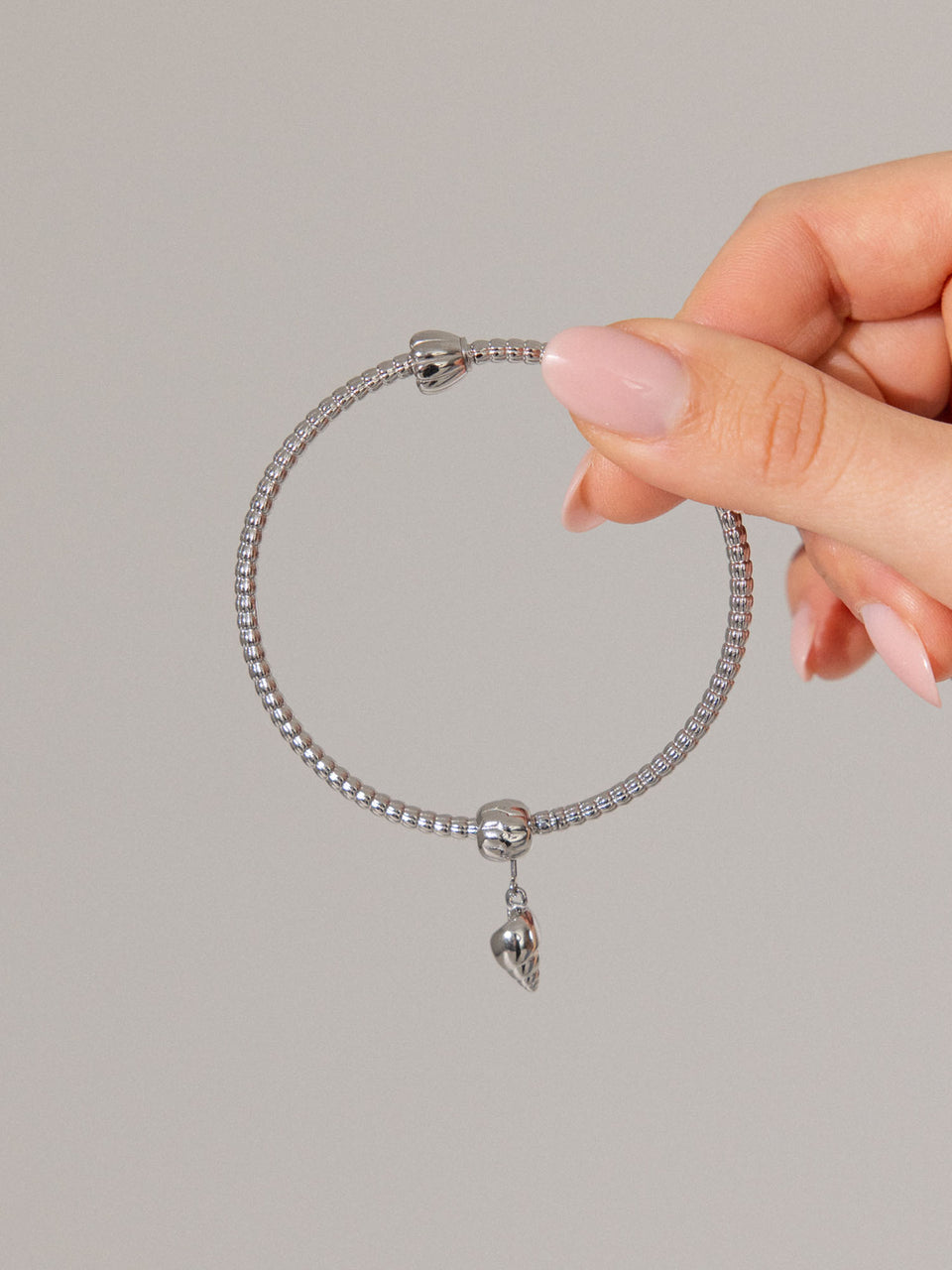 LEI Twisted Seashell Charm