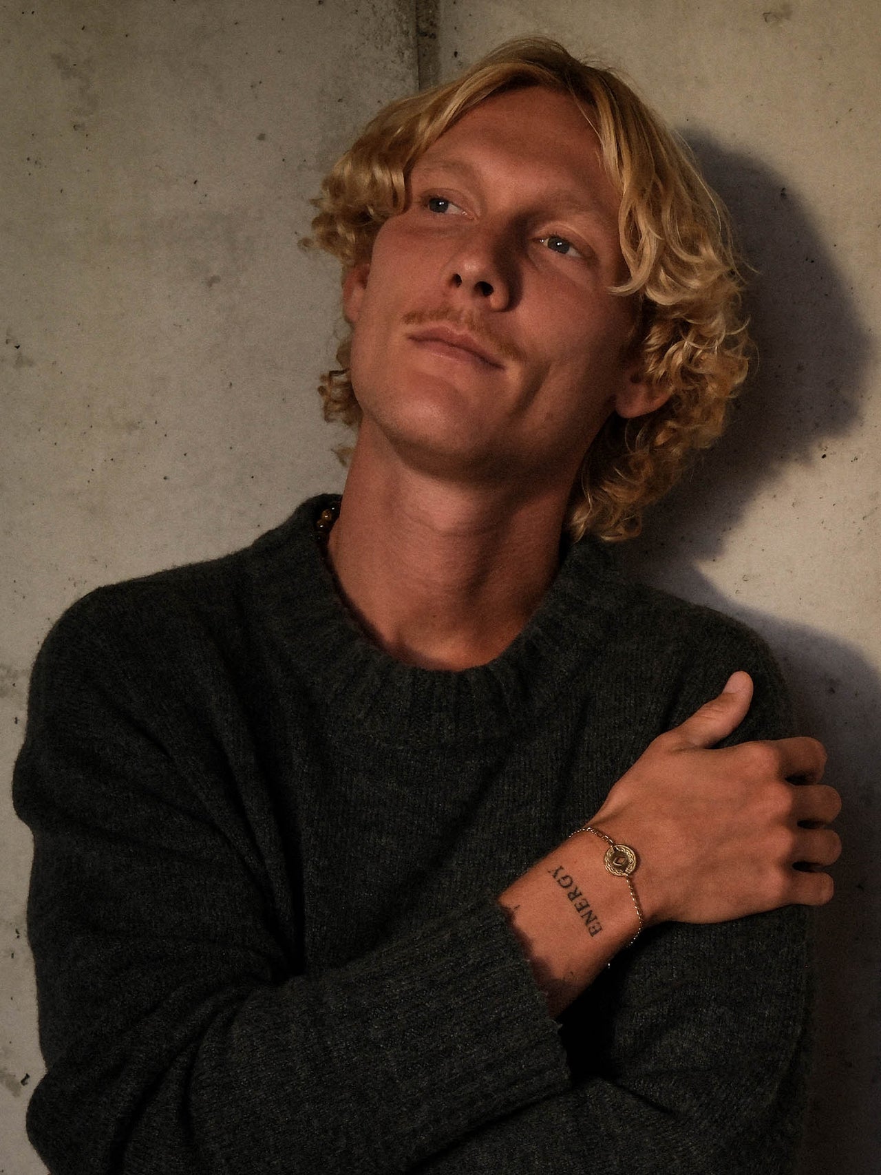 Maverick Coin Armband