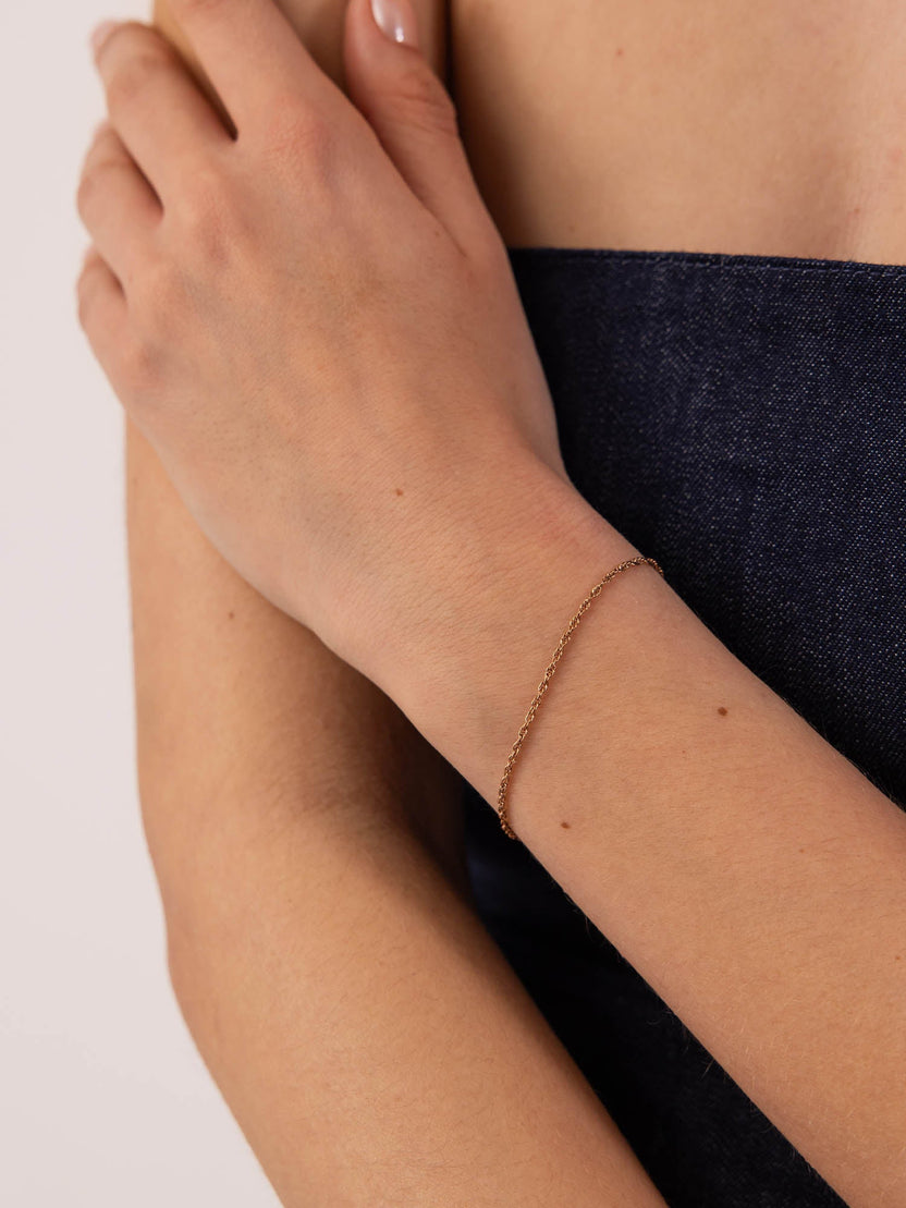 Brave Armband