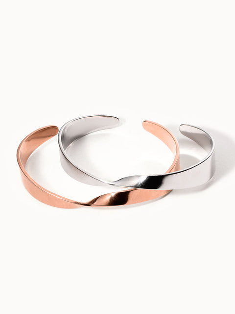 Balance Armreif Set aus gold- und roségoldfarbenem Edelstahl, geschwungene Form, pureleiwarm und elegant