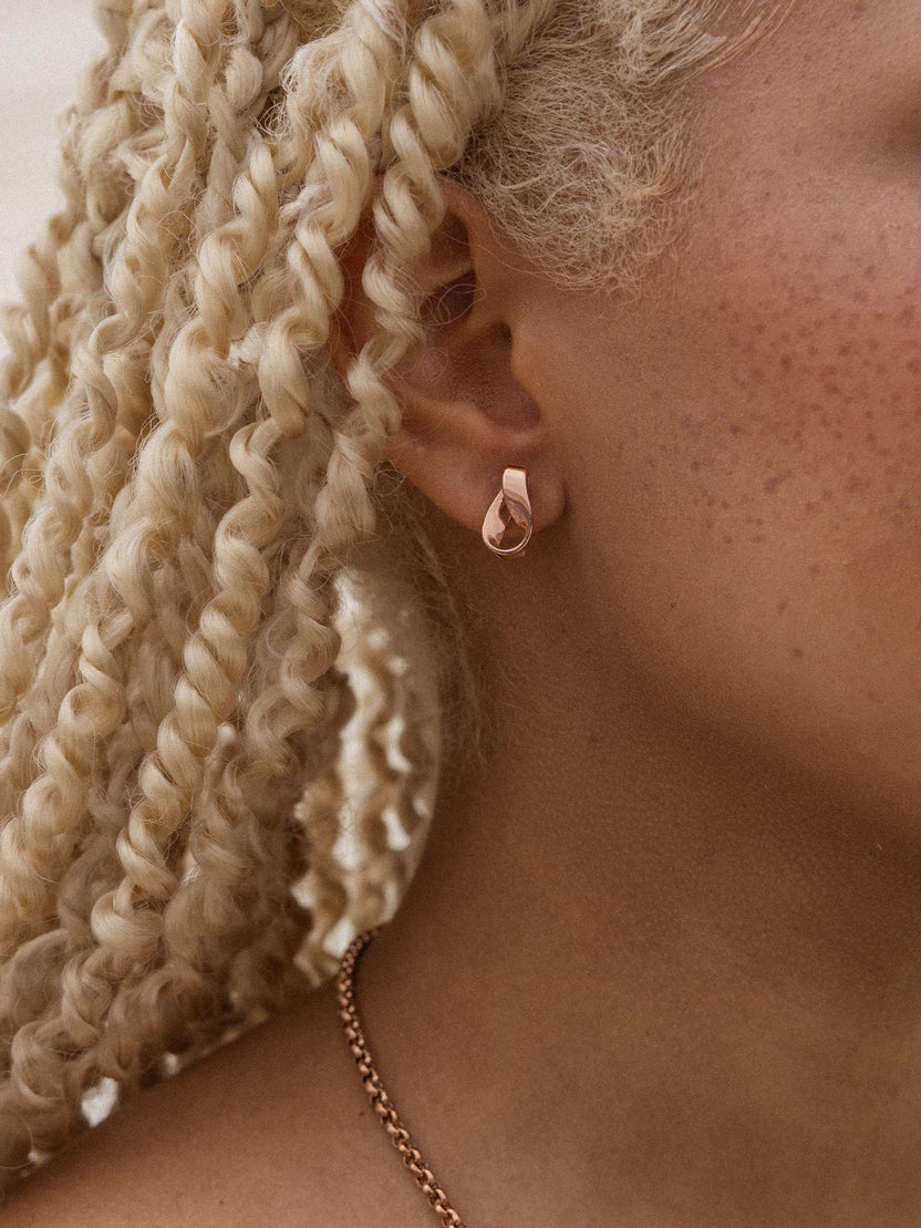 {"color":"Rosegold"}