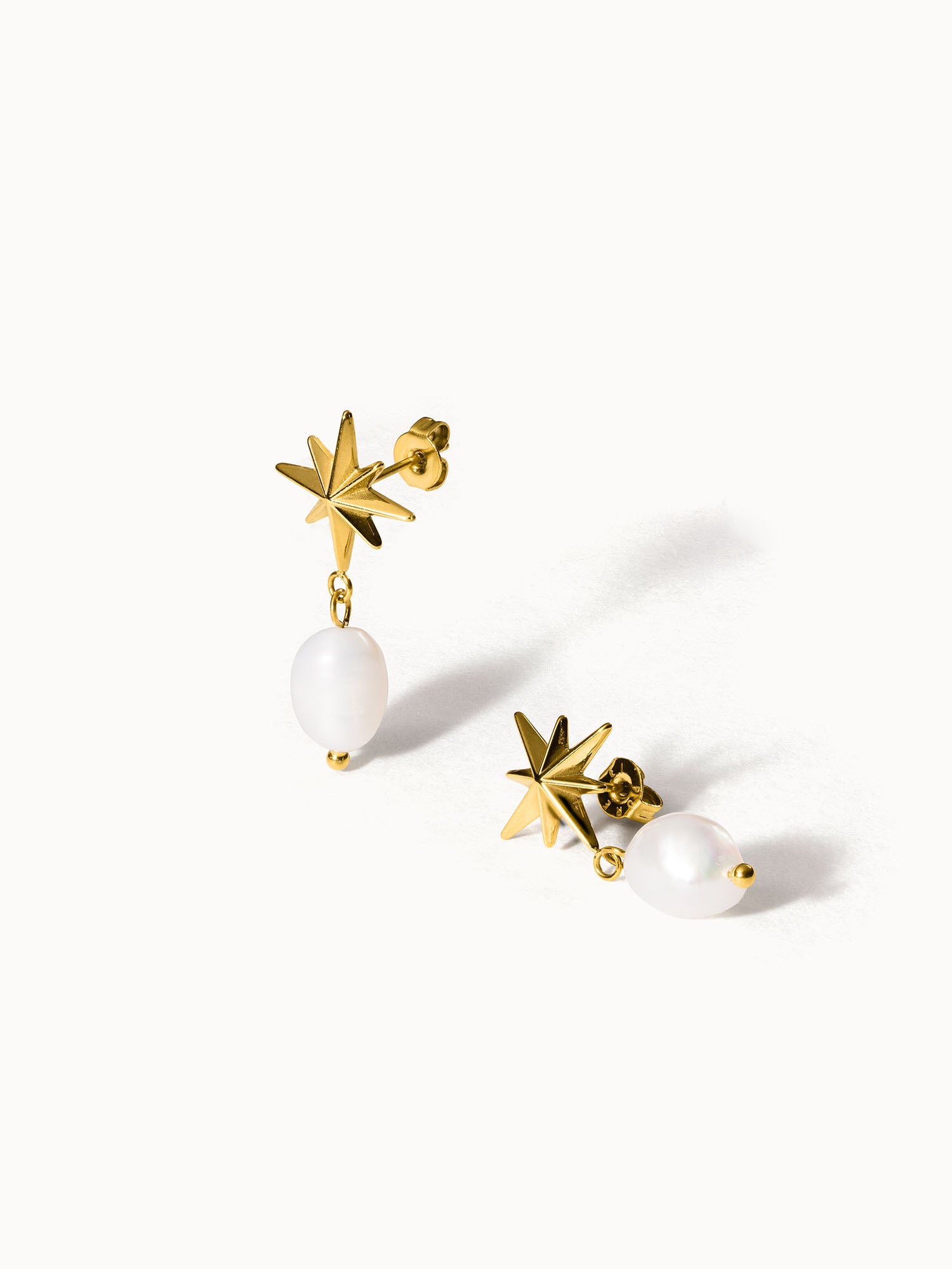 Mahina Club Windrose Earrings