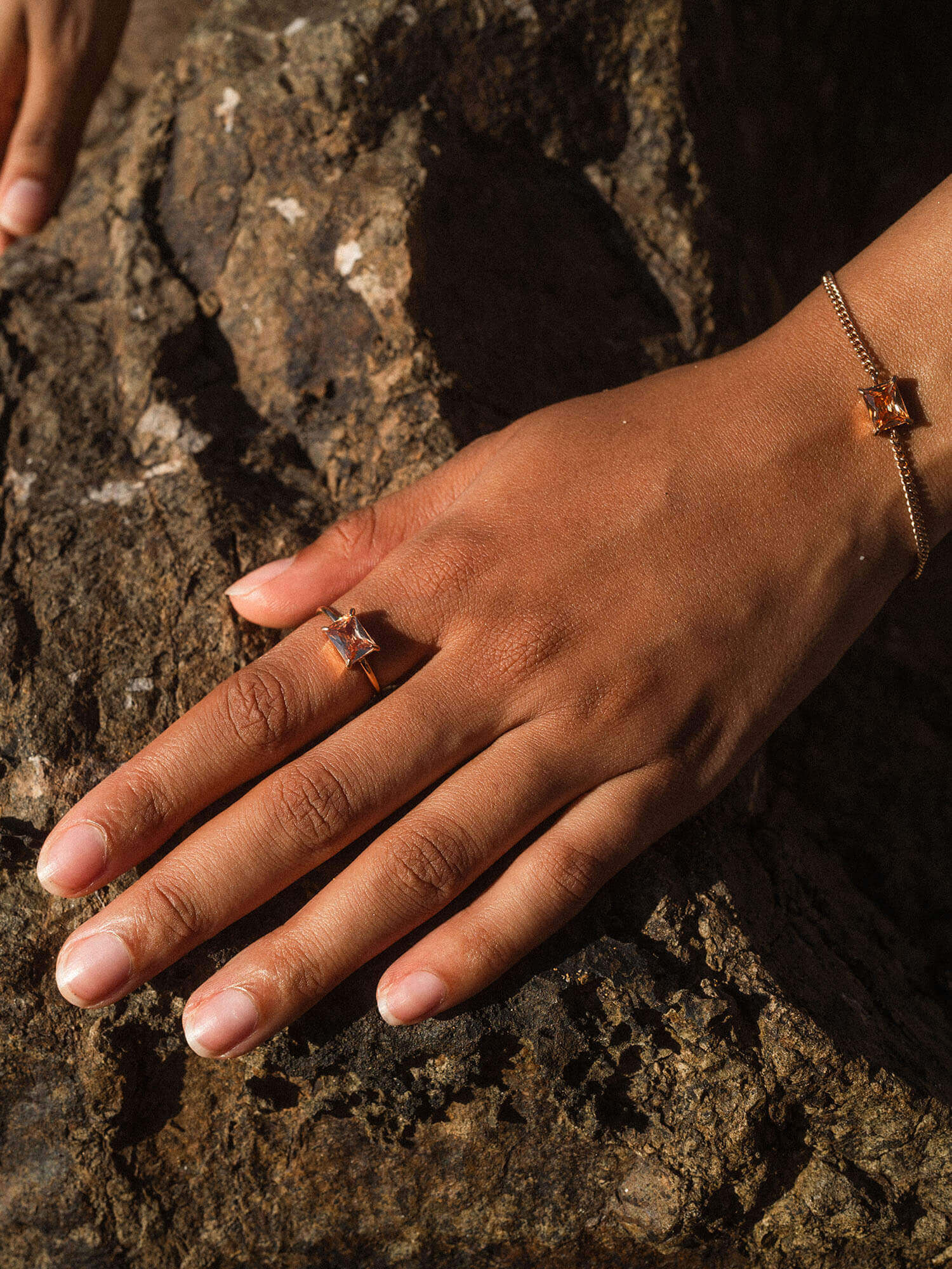 Mahina Club Radiant Ring