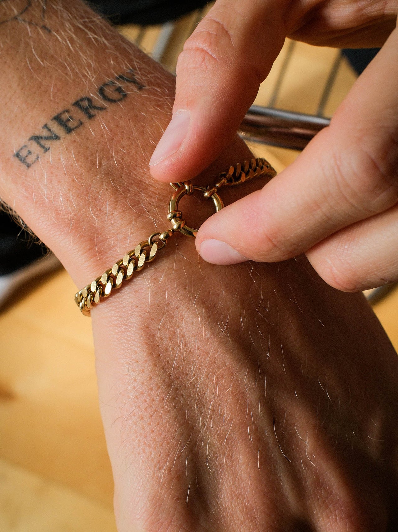 Curb Chain Charm Armband