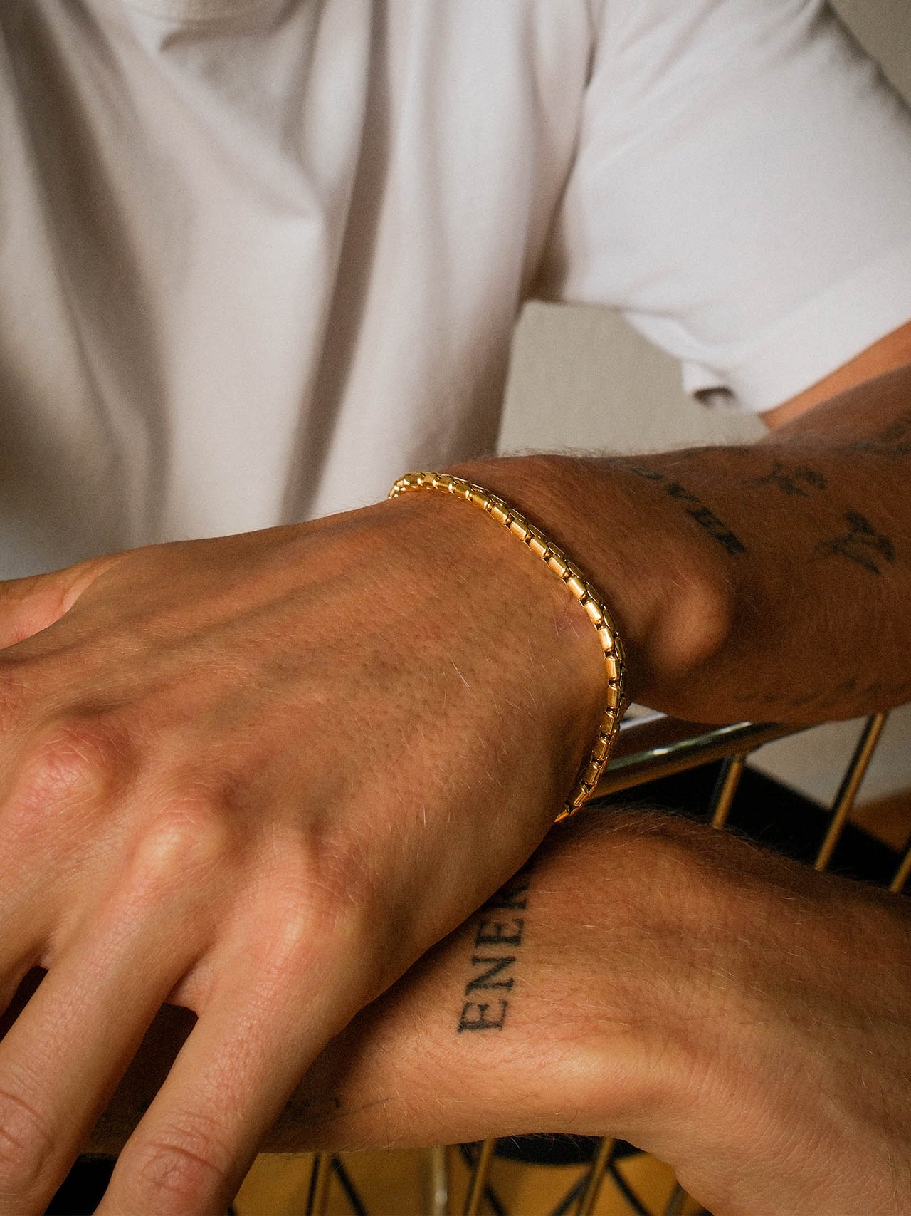 Bold Box Chain Armband