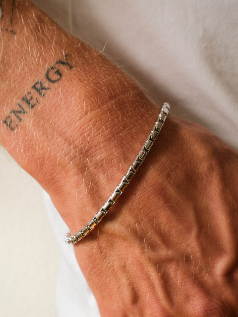 Bold Box Chain Armband