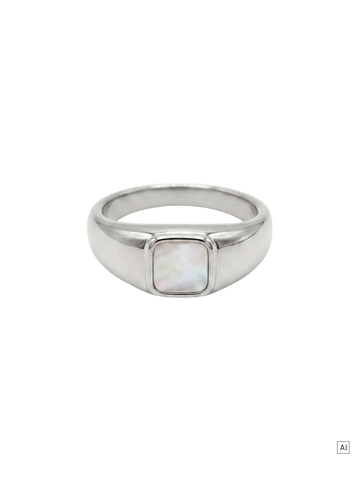 Pearly Signet Ring