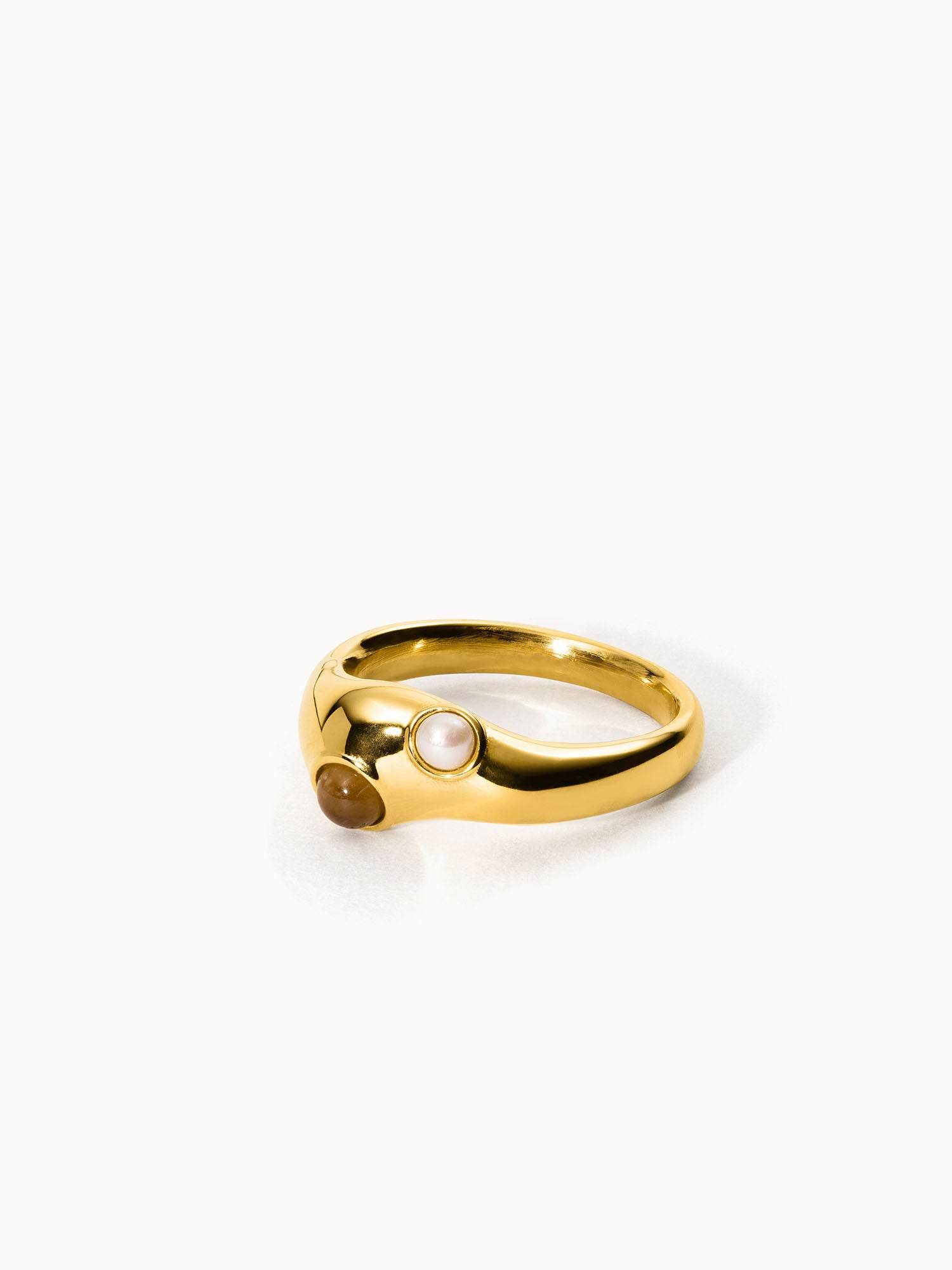 Golden Gaze Ring