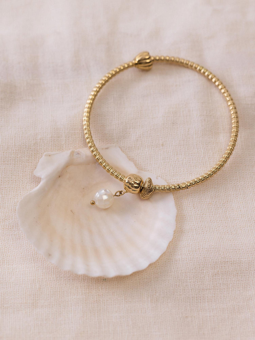 LEI Island Shell Charm