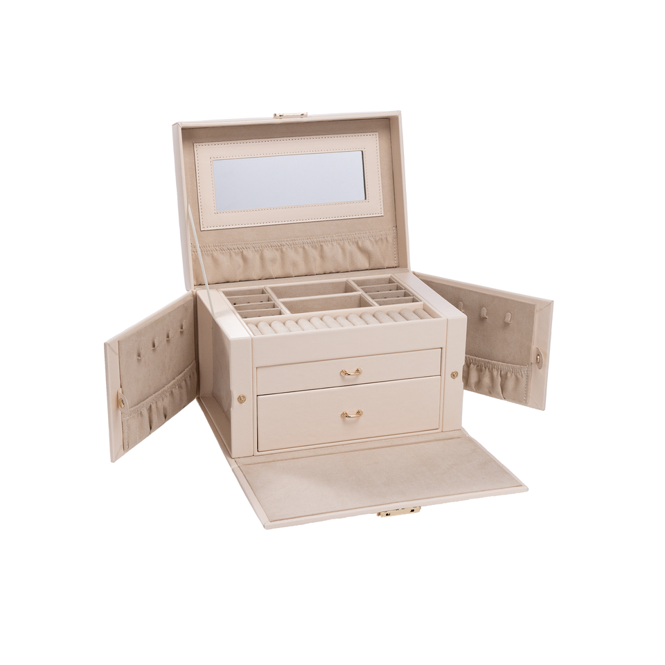 Elegante Schmuckbox in sanftem Beige mit goldenen Details von PURELEI.