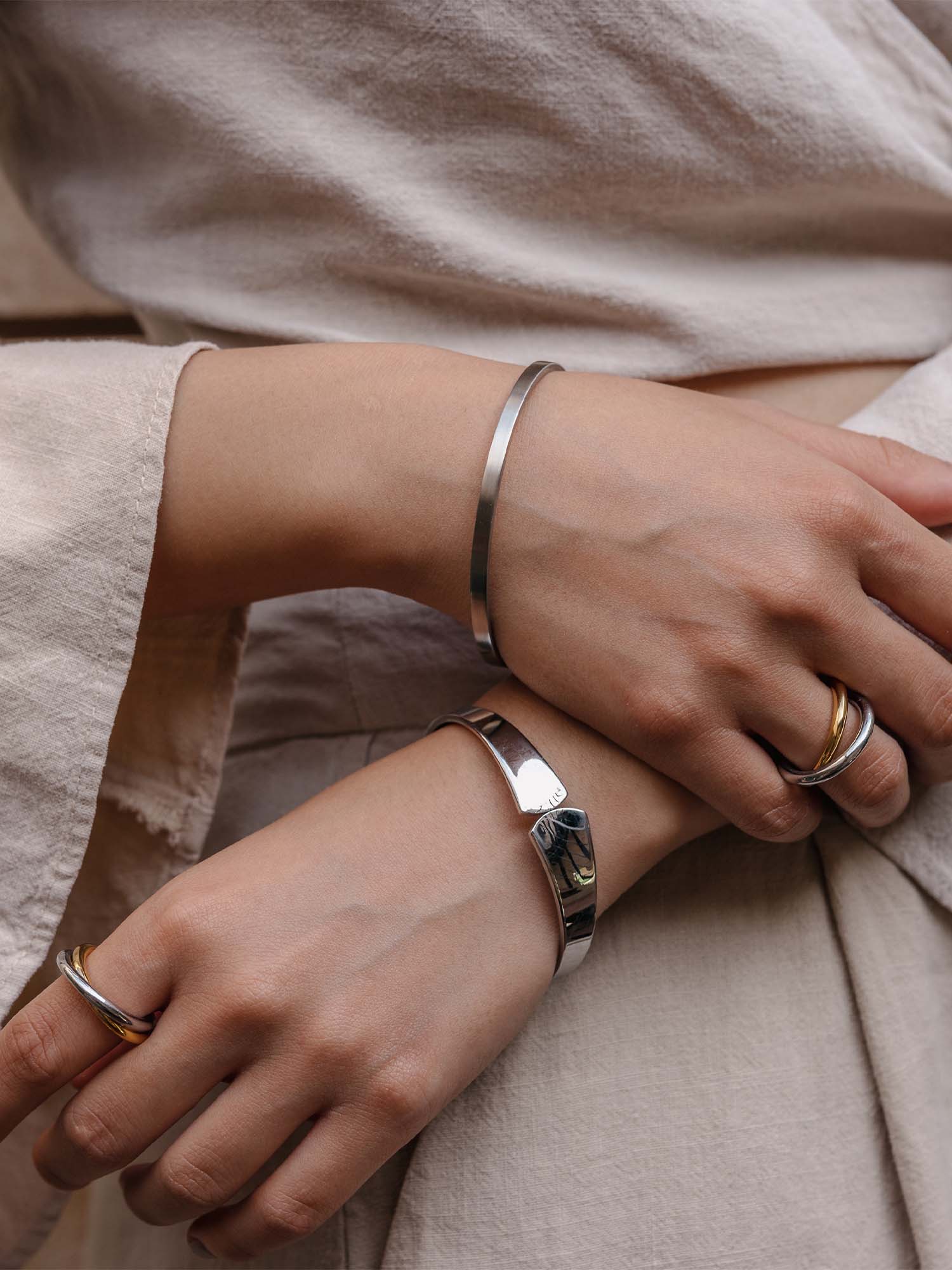 Lightness Armband