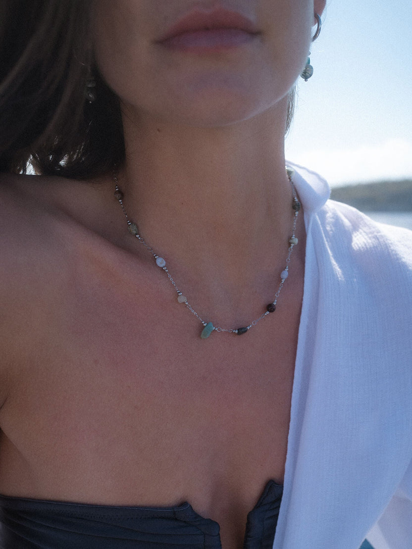 {"color":"Silver"}