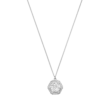 Silberne Kette mit ovalem Anhänger, filigran und elegant, von PURELEI.